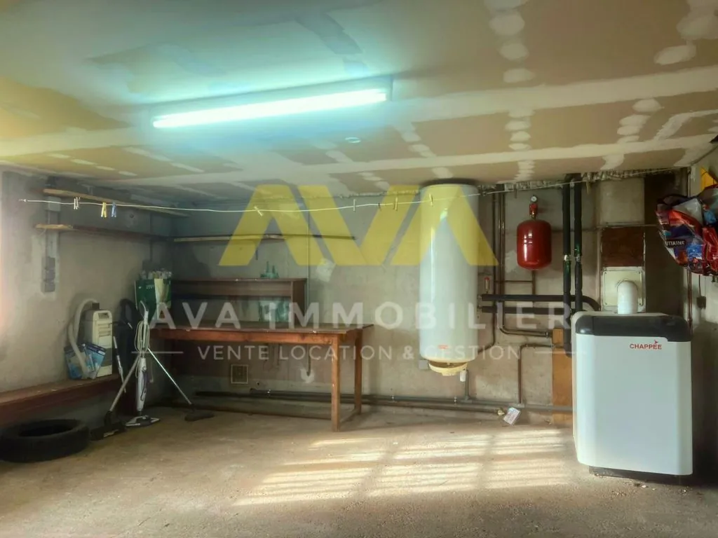 Maison à vendre avec 5 chambres, jardin et garage proche de Navarrenx 