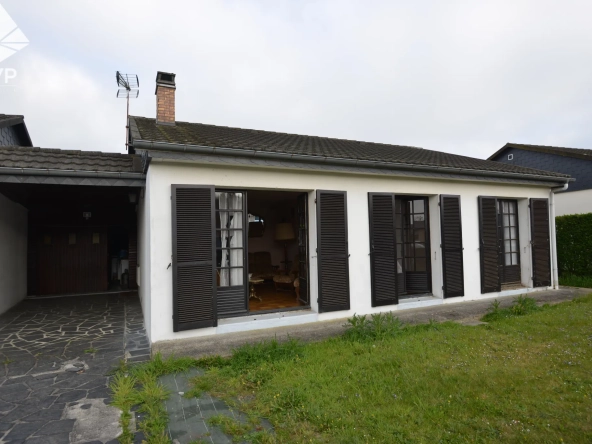 Maison de plain-pied à Port Jérôme-sur-Seine avec jardin clos