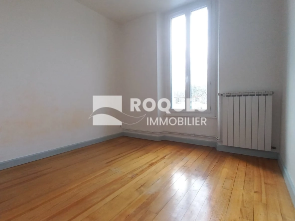 Appartement F3 à Millau avec cave et galetas à vendre 
