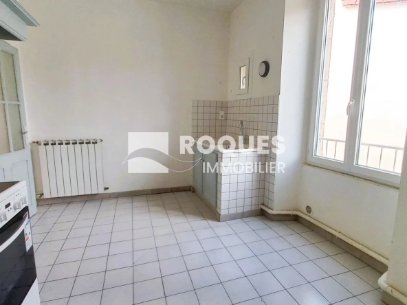 Appartement F3 à Millau avec cave et galetas à vendre 