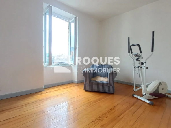 Appartement F3 à Millau avec cave et galetas à vendre 