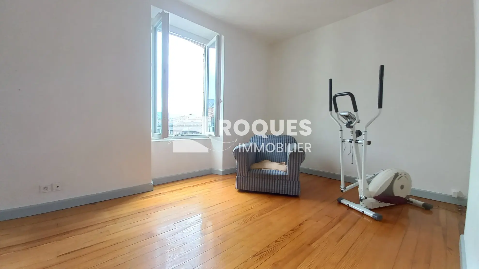 Appartement F3 à Millau avec cave et galetas à vendre 