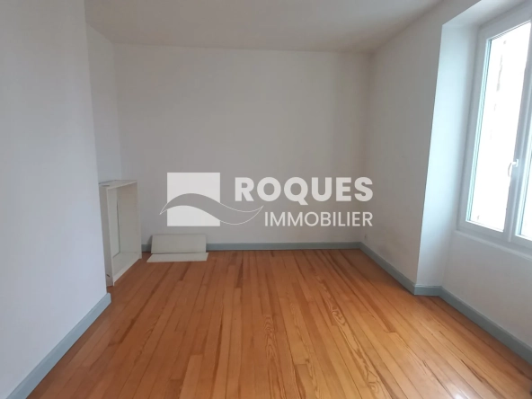 Appartement F3 à Millau avec cave et galetas à vendre 