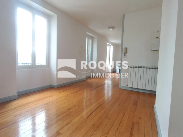 Appartement F3 à Millau avec cave et galetas à vendre
