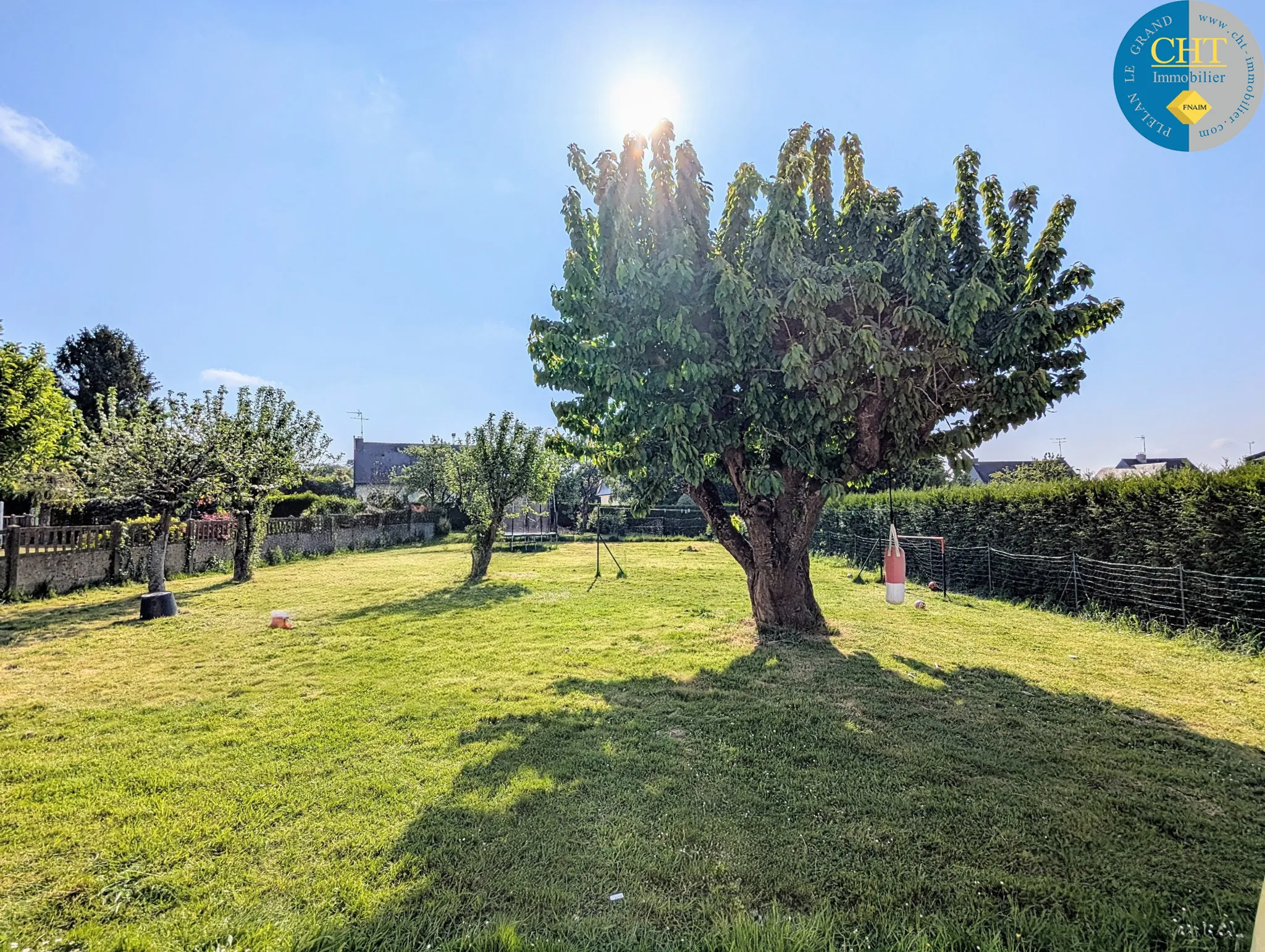 Maison 6 pièces à Guer avec jardin, garage et grande terrasse 