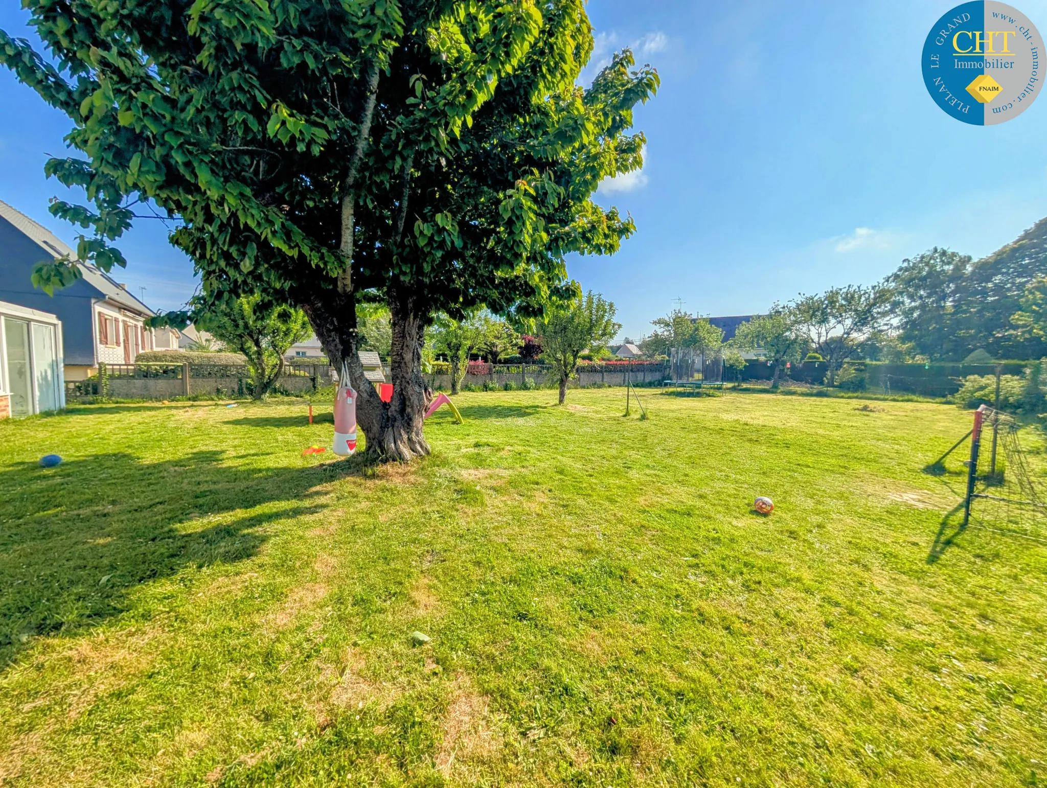 Maison 6 pièces à Guer avec jardin, garage et grande terrasse 