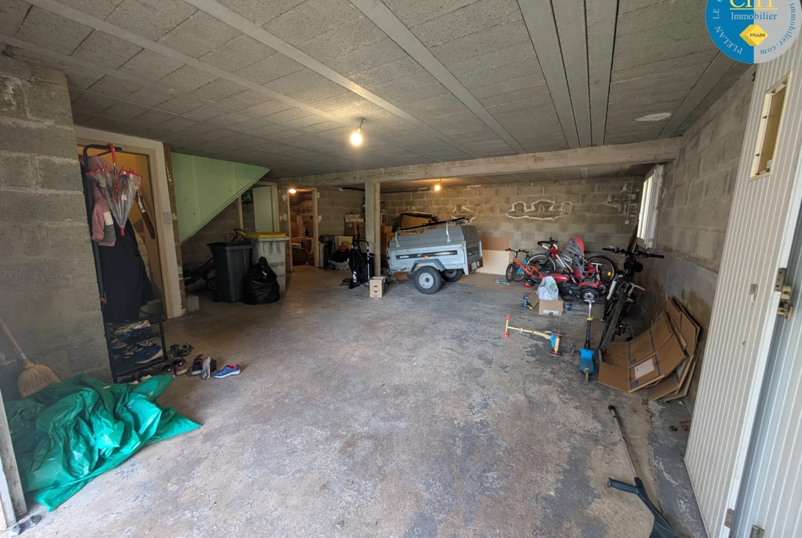 Maison 6 pièces à Guer avec jardin, garage et grande terrasse 
