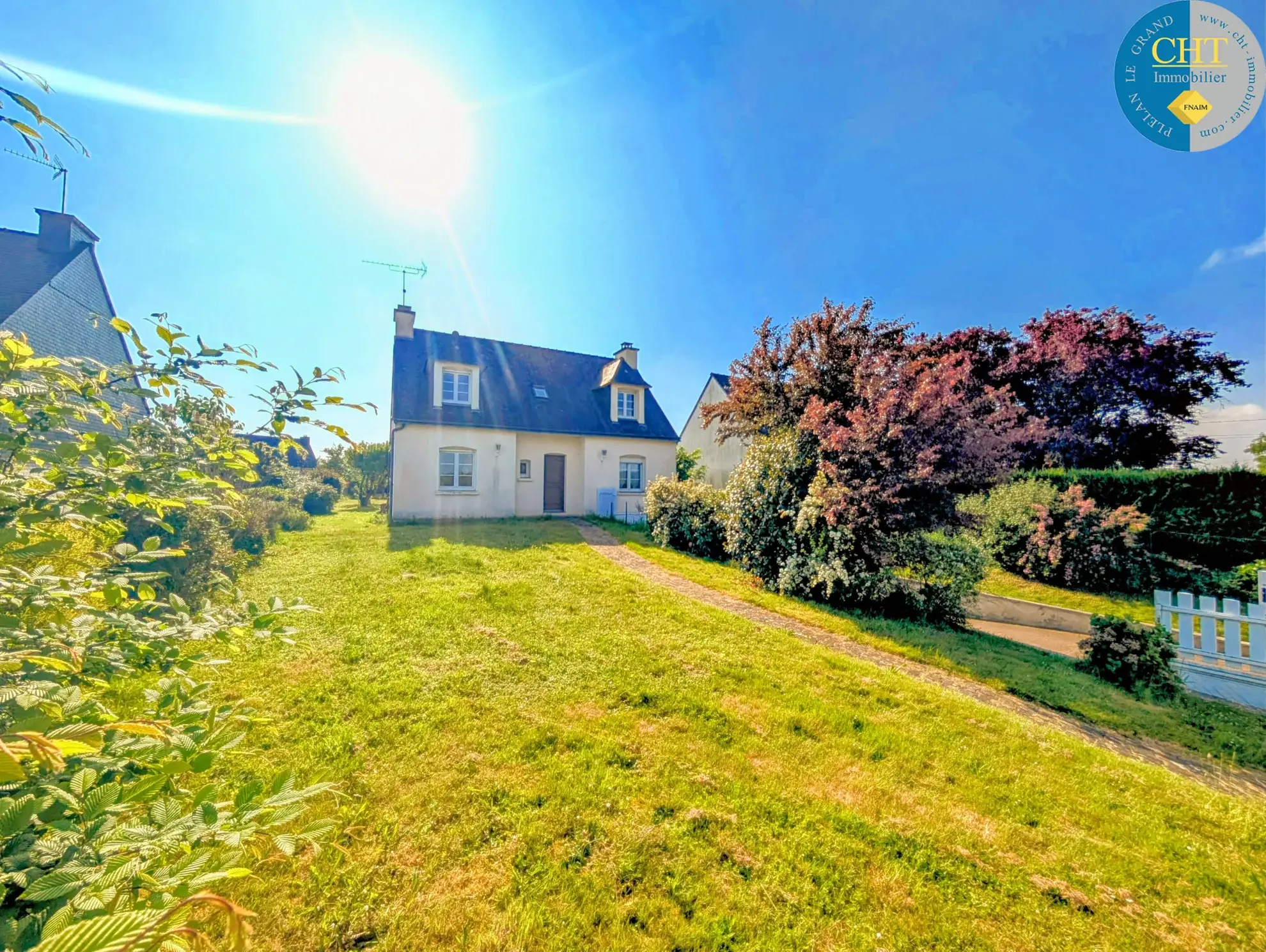 Maison 6 pièces à Guer avec jardin, garage et grande terrasse 