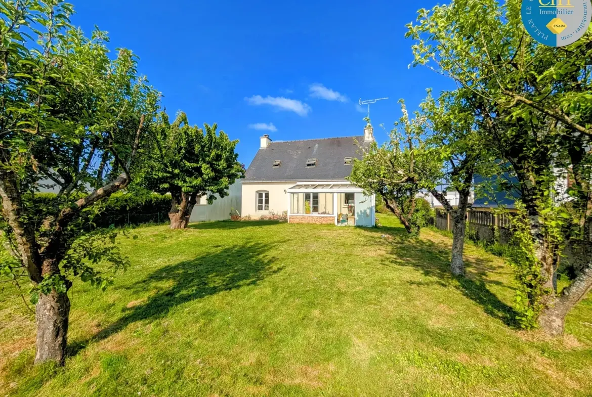 Maison 6 pièces à Guer avec jardin, garage et grande terrasse 