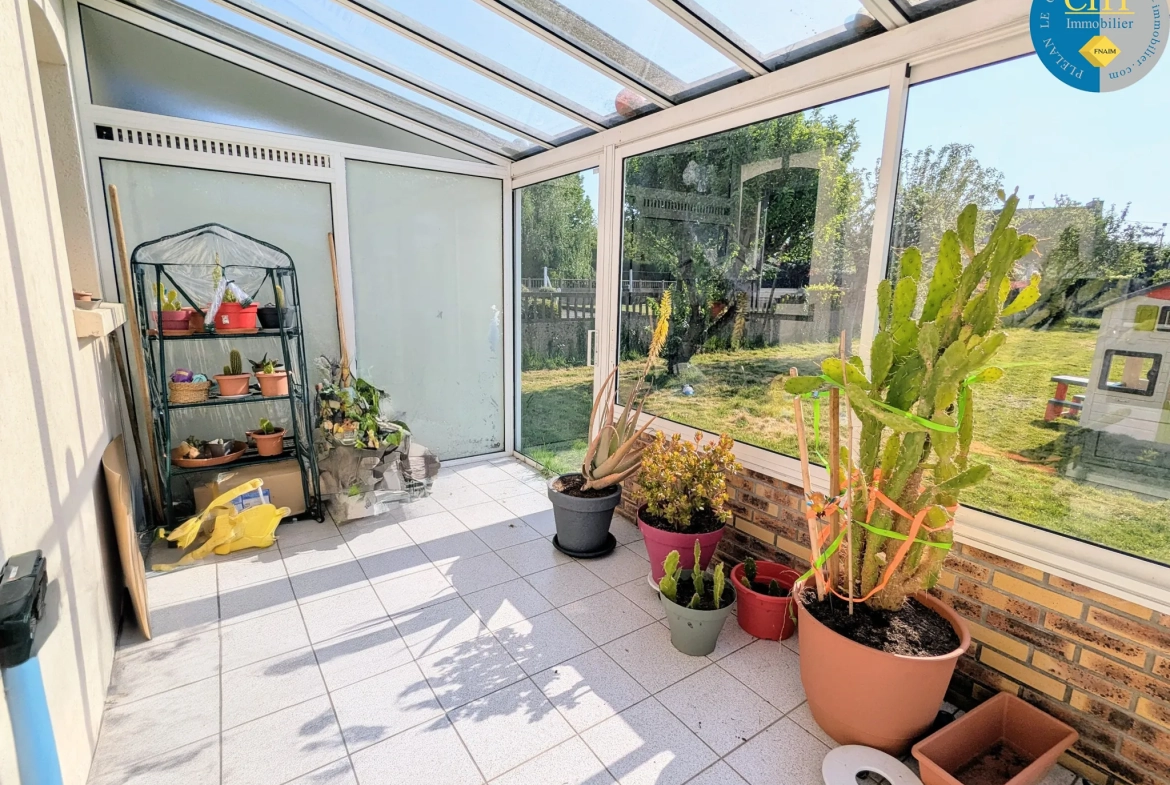 Maison 6 pièces à Guer avec jardin, garage et grande terrasse 