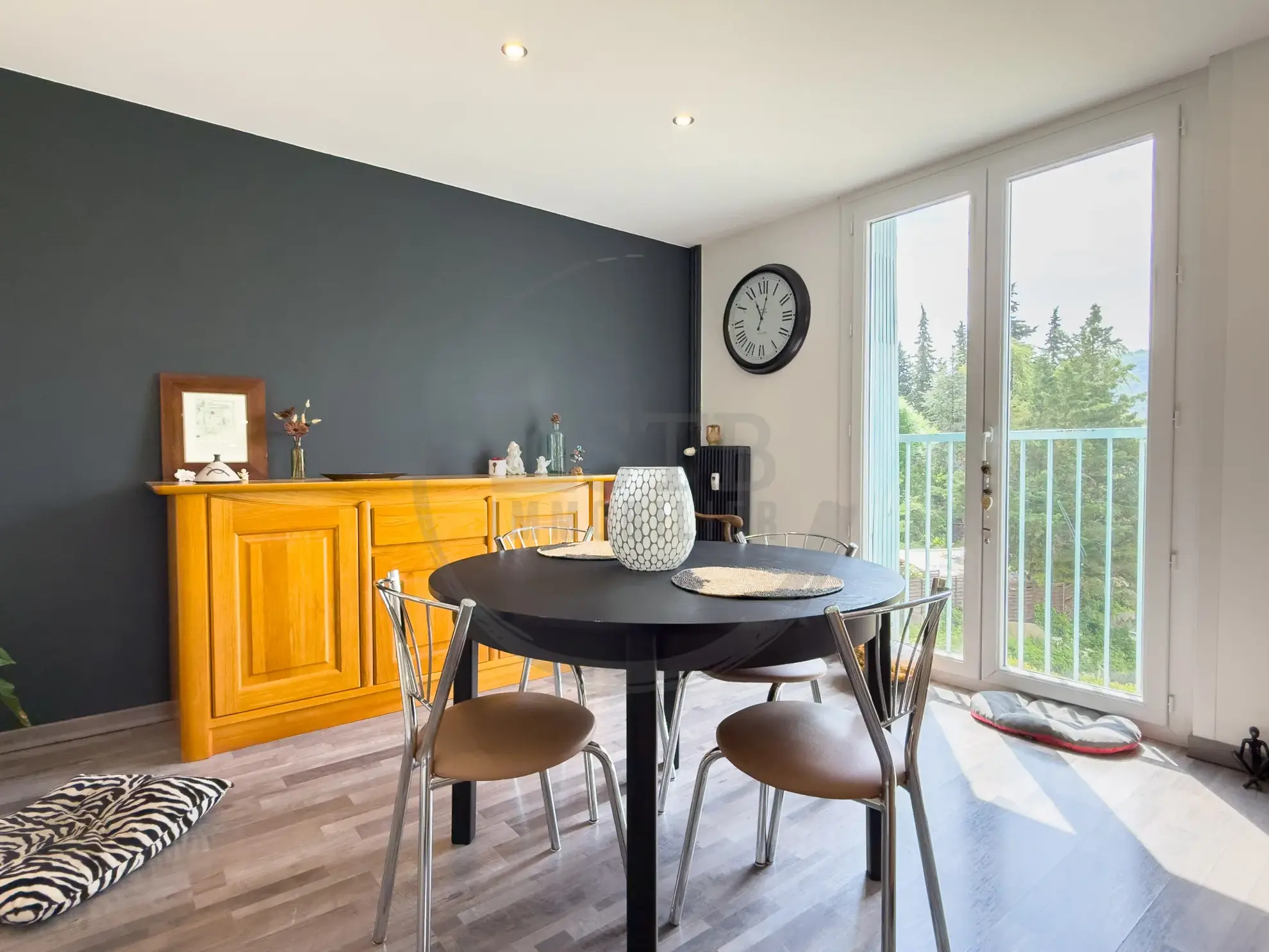 Appartement loué de 63 m² avec terrasse à Privas, investissement idéal 