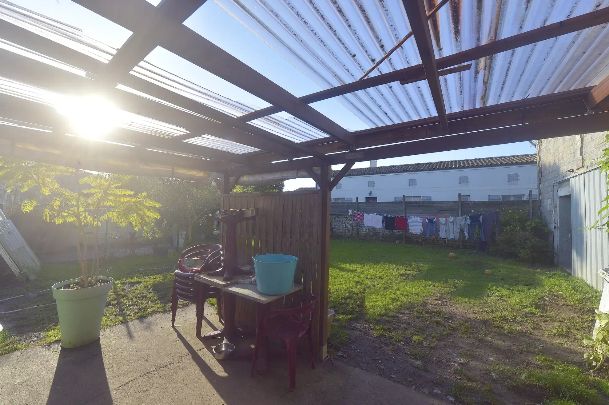 Maison charentaise à Nieulle-sur-Seudre avec logement indépendant et jardin 