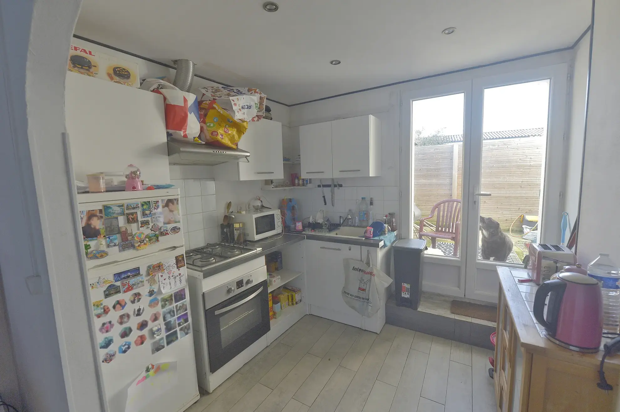 Maison charentaise à Nieulle-sur-Seudre avec logement indépendant et jardin 