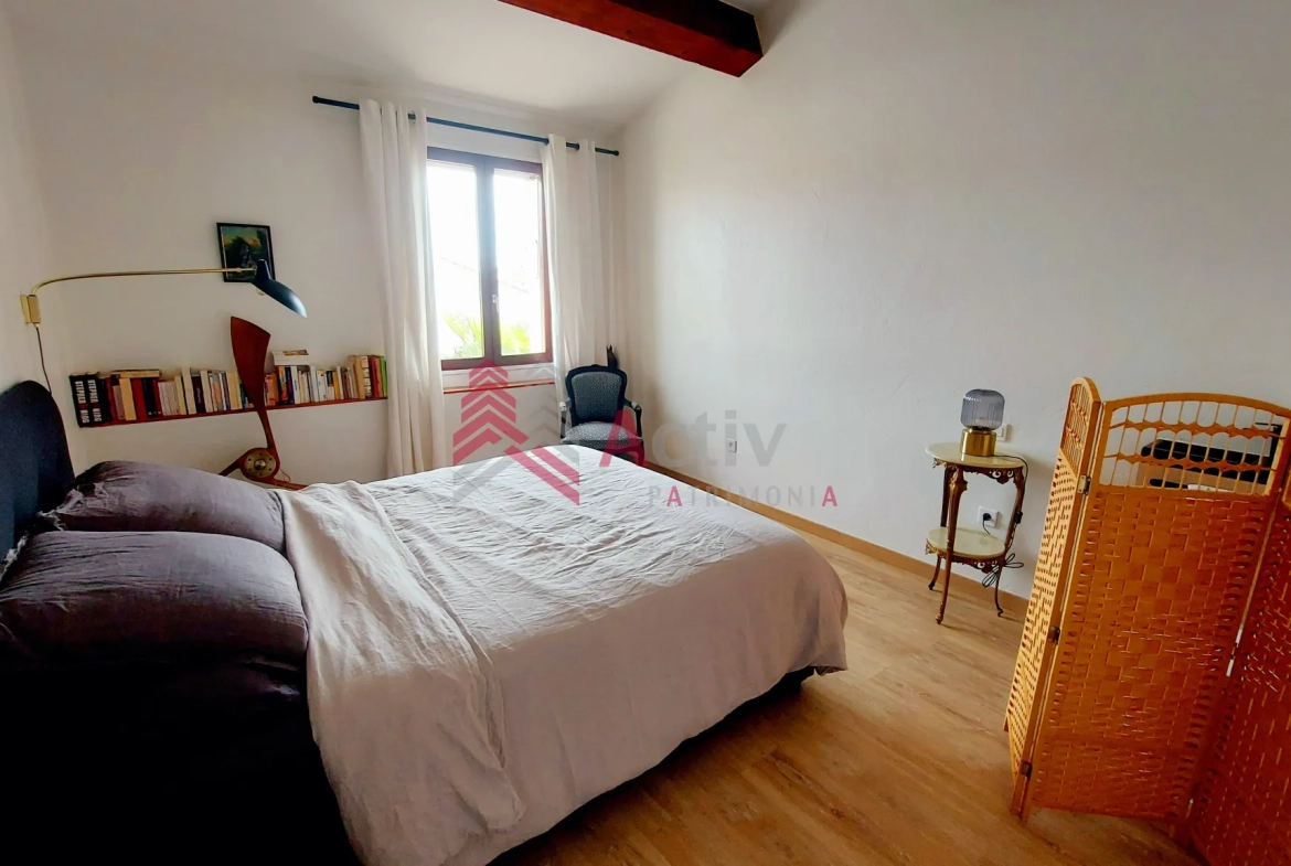 Maison de village rénovée avec terrasse à La Palme - 96 m² 