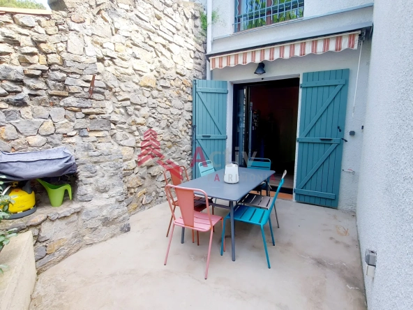 Maison de village rénovée de 96 m² avec extérieur à La Palme 