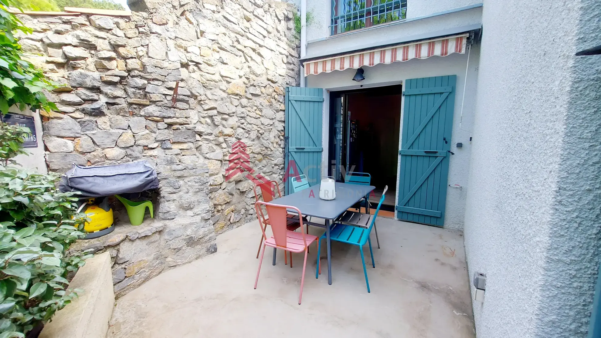 Maison de village rénovée avec terrasse à La Palme - 96 m² 