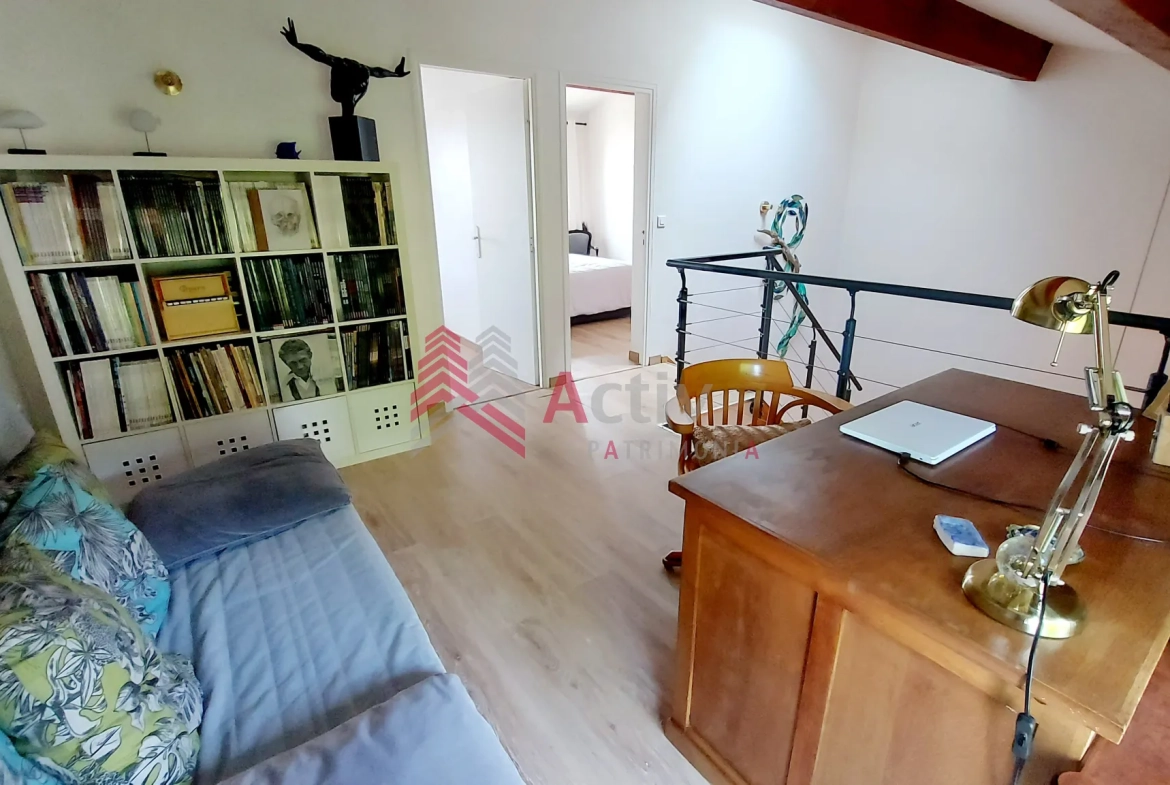 Maison de village rénovée avec terrasse à La Palme - 96 m² 