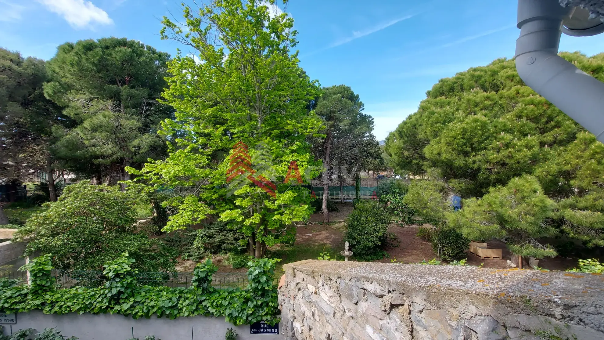 Maison de village rénovée avec terrasse à La Palme - 96 m² 