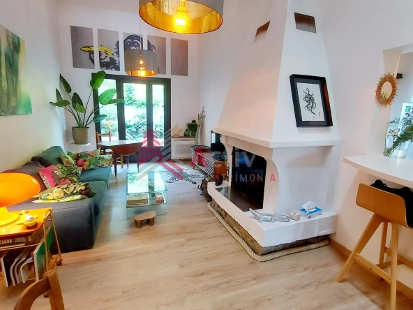 Maison de village rénovée de 96 m² avec extérieur à La Palme