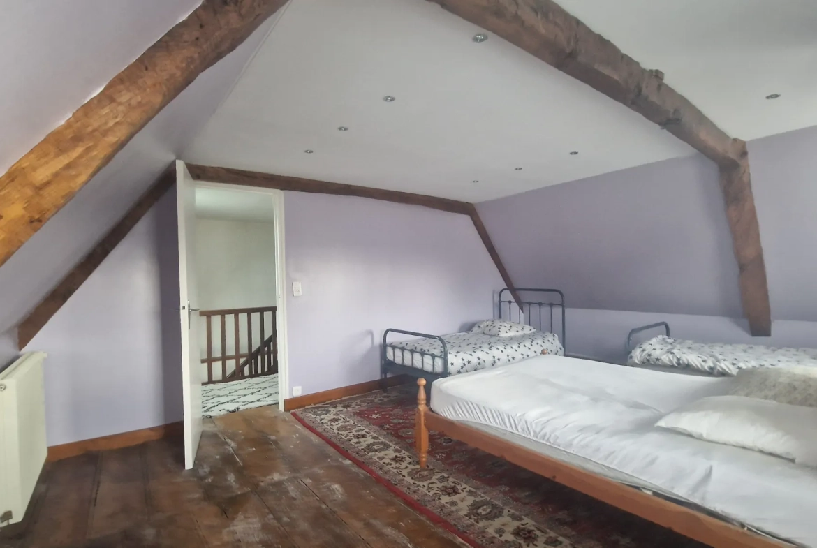 A vendre maison rénovée à Lubersac avec jardin et terrasse, proche centre 