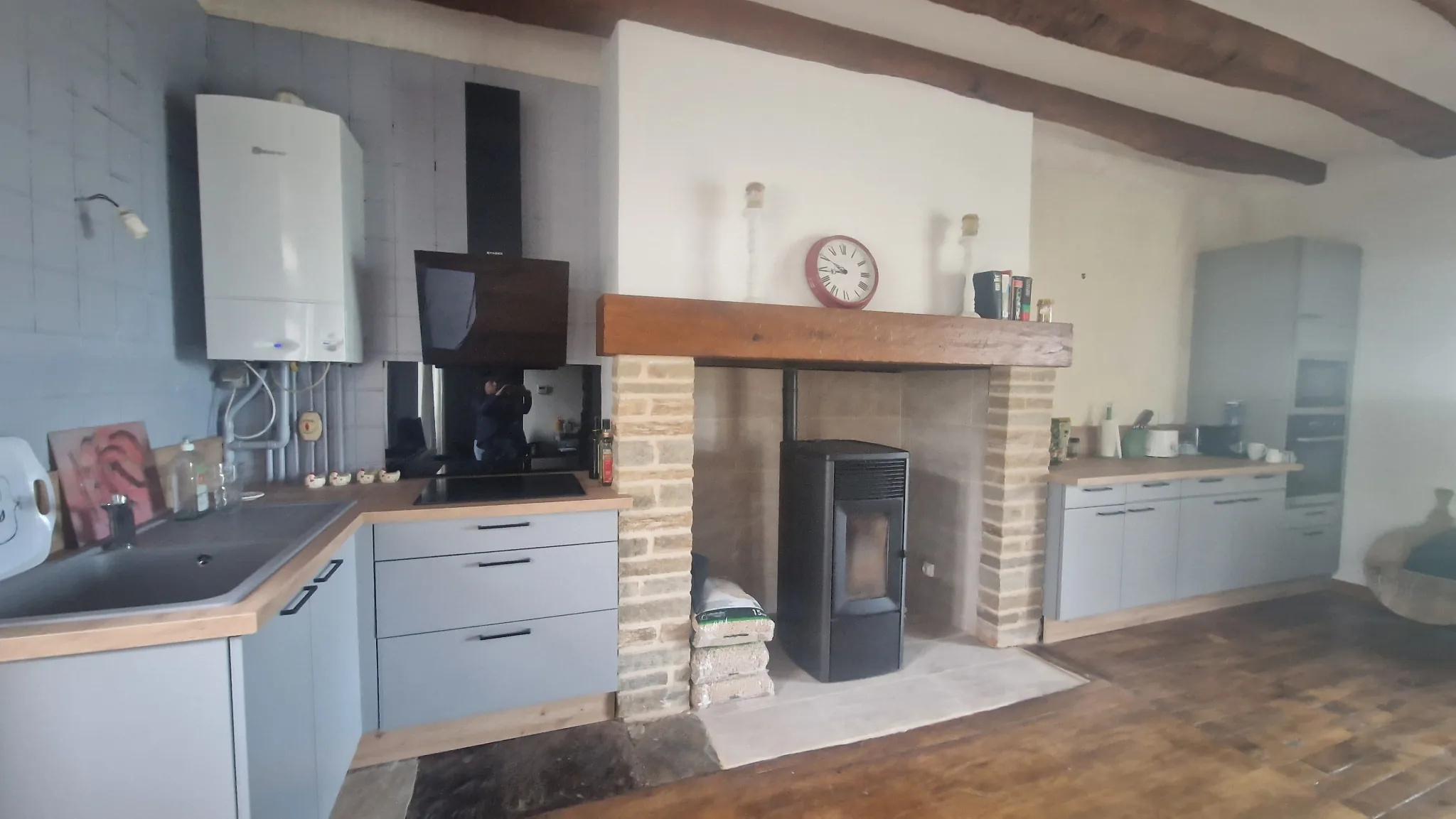 A vendre maison rénovée à Lubersac avec jardin et terrasse, proche centre 