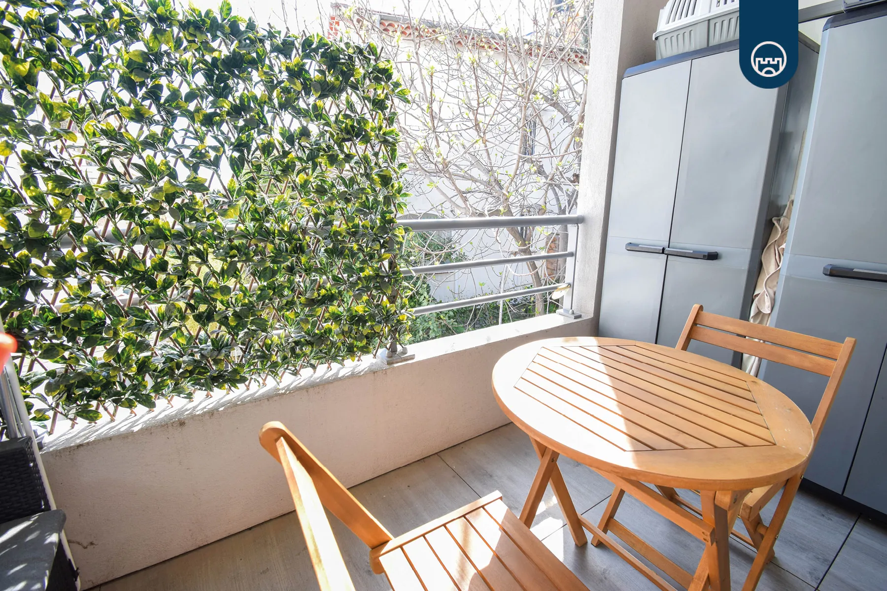 Appartement 2 pièces de 42 m² à Nice proche CHU et universités avec parking et cave 