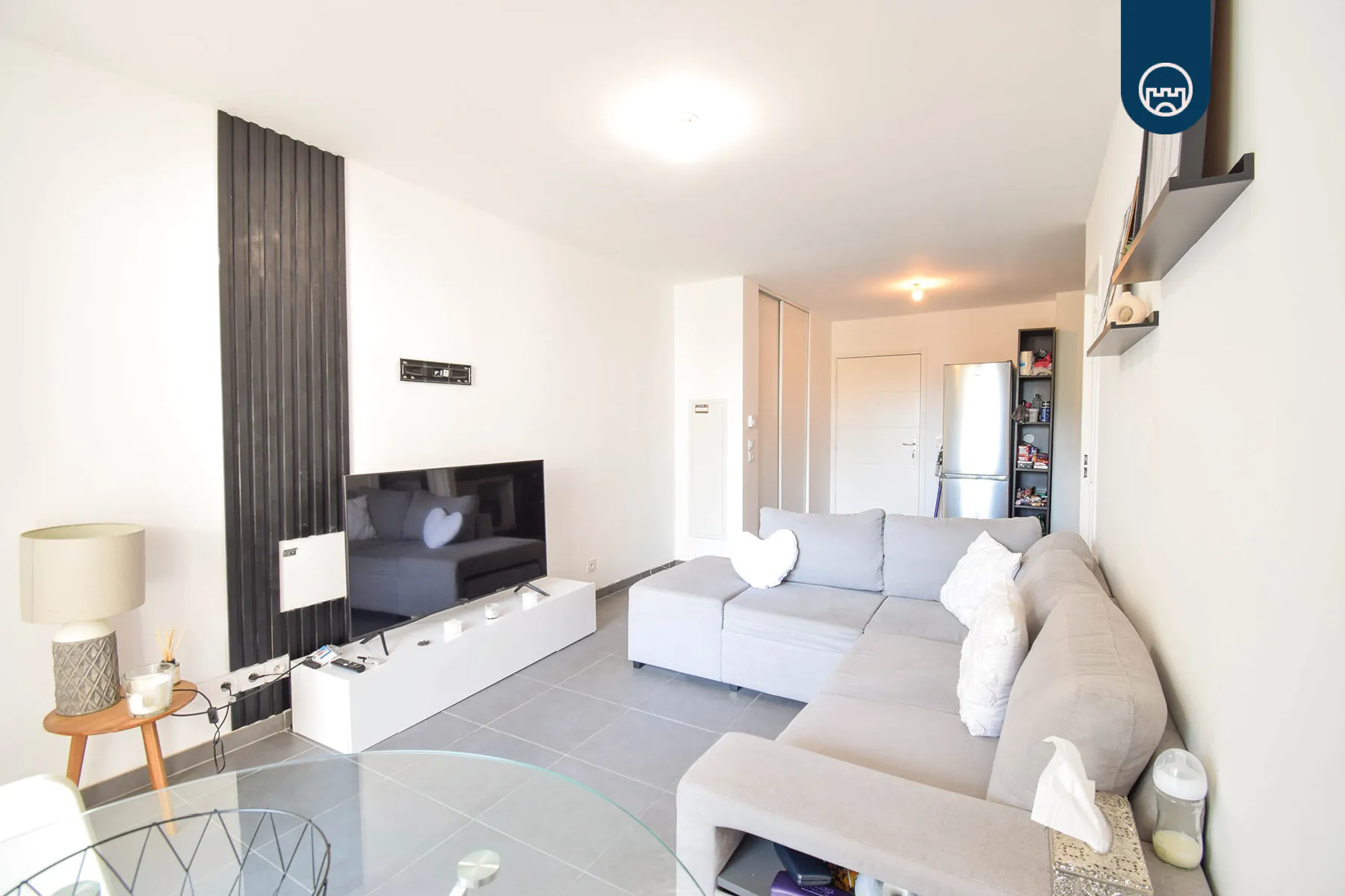 Appartement 2 pièces de 42 m² à Nice proche CHU et universités avec parking et cave 