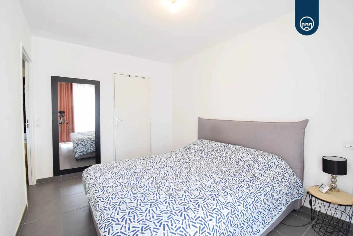 Appartement 2 pièces de 42 m² à Nice proche CHU et universités avec parking et cave 
