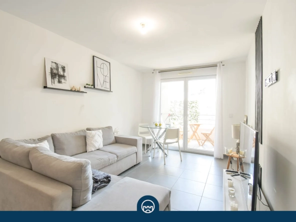 Appartement 2 pièces de 42 m² à Nice proche CHU et universités avec parking et cave