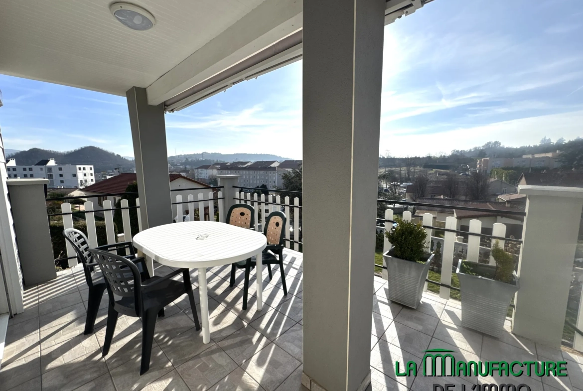Belle maison familiale F6 avec jardin et vue dégagée à Saint-Étienne Montaudy 