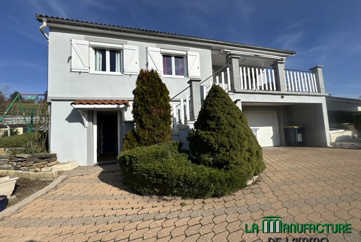 Belle maison familiale F6 avec jardin et vue dégagée à Saint-Étienne Montaudy 