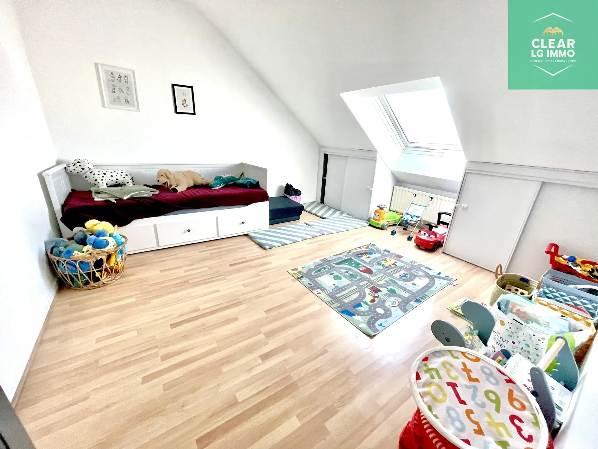 Appartement à Thionville de 130m² au dernier étage avec 3 chambres - Rue Pershing 