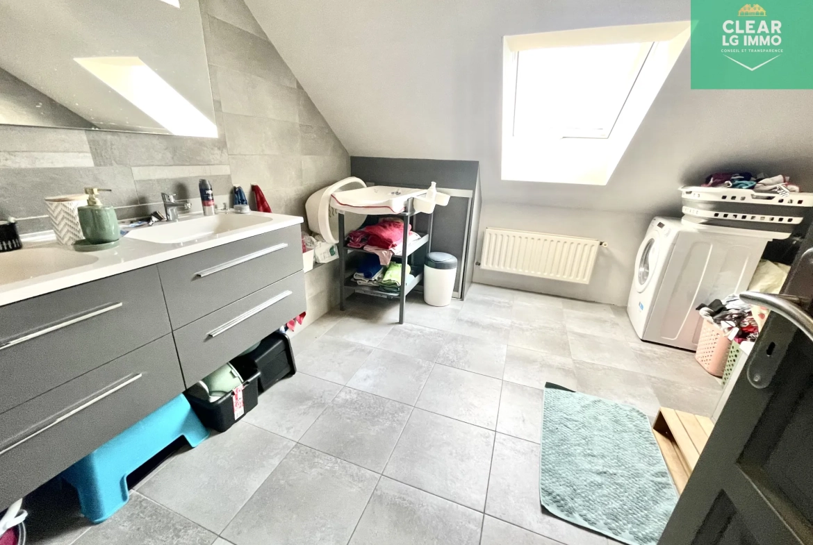 Appartement à Thionville de 130m² au dernier étage avec 3 chambres - Rue Pershing 