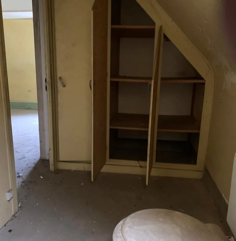 Maison de village à Châteauneuf-Val-de-Bargis à vendre avec travaux et potentiel intéressant 
