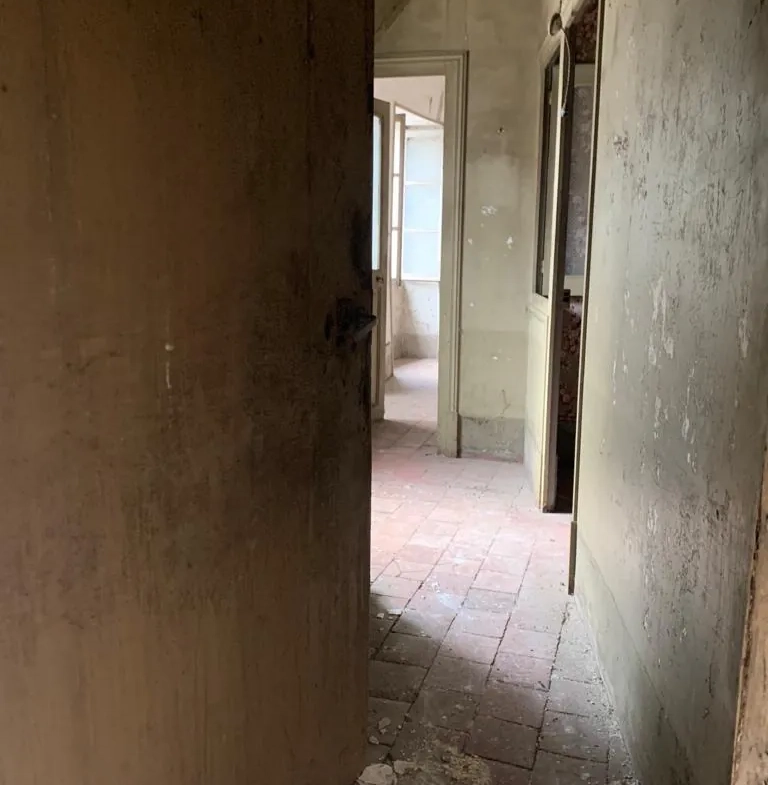 Maison de village à Châteauneuf-Val-de-Bargis à vendre avec travaux et potentiel intéressant 