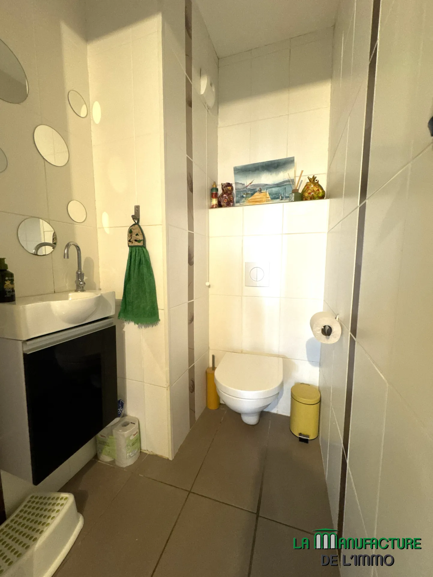 Appartement F4 avec balcon, cave et parking à Saint-Étienne Villeboeuf Le Haut 