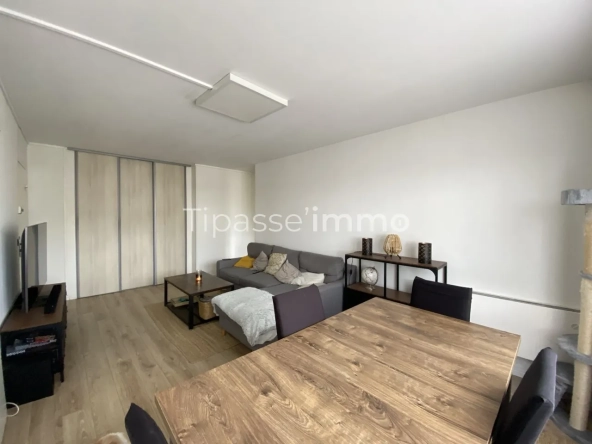 Appartement F2 à vendre à Rouen rive gauche avec parking et résidence sécurisée 