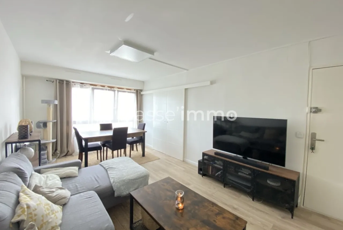 Appartement F2 à vendre à Rouen rive gauche avec parking et résidence sécurisée 
