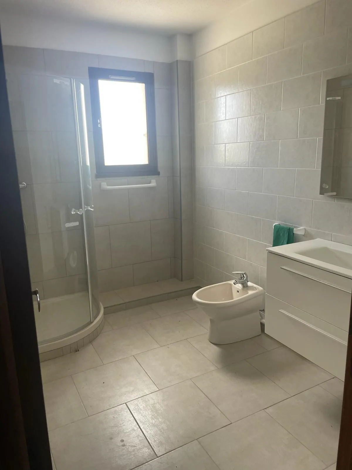 appartement T4 de 110 m² avec cave et garage à Ghisonaccia 