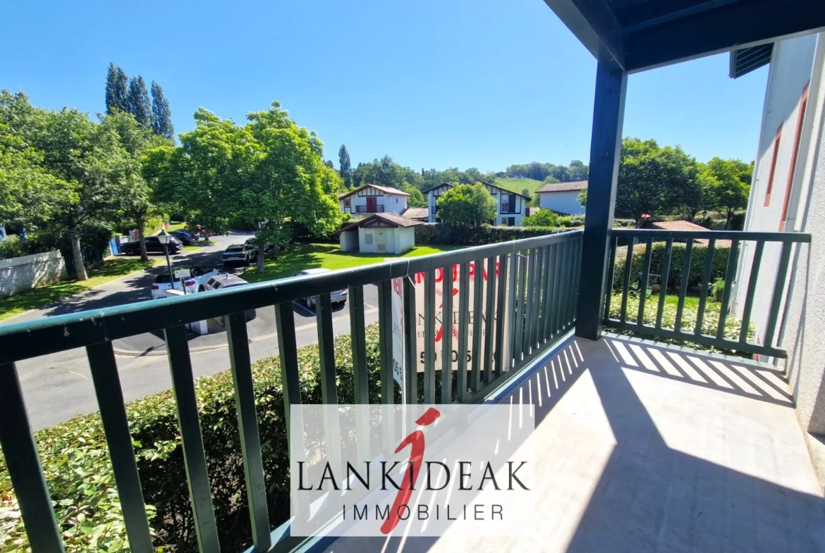 Vente Appartement T2 de 47 m² avec terrasse et parking à Cambo-les-Bains 