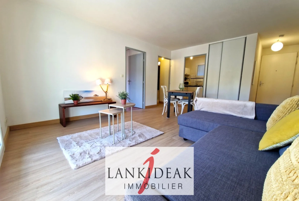 Vente Appartement T2 de 47 m² avec terrasse et parking à Cambo-les-Bains 