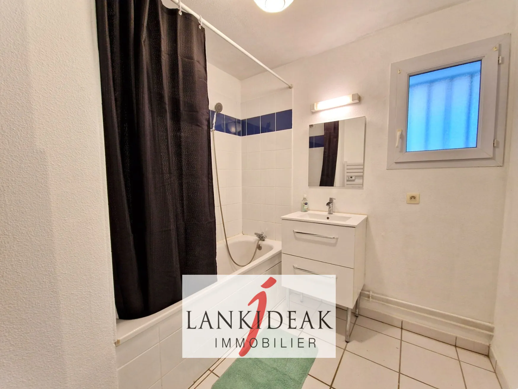 Vente Appartement T2 de 47 m² avec terrasse et parking à Cambo-les-Bains 