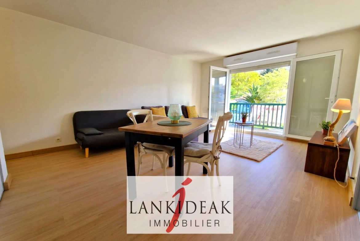 Vente Appartement T2 de 47 m² avec terrasse et parking à Cambo-les-Bains 