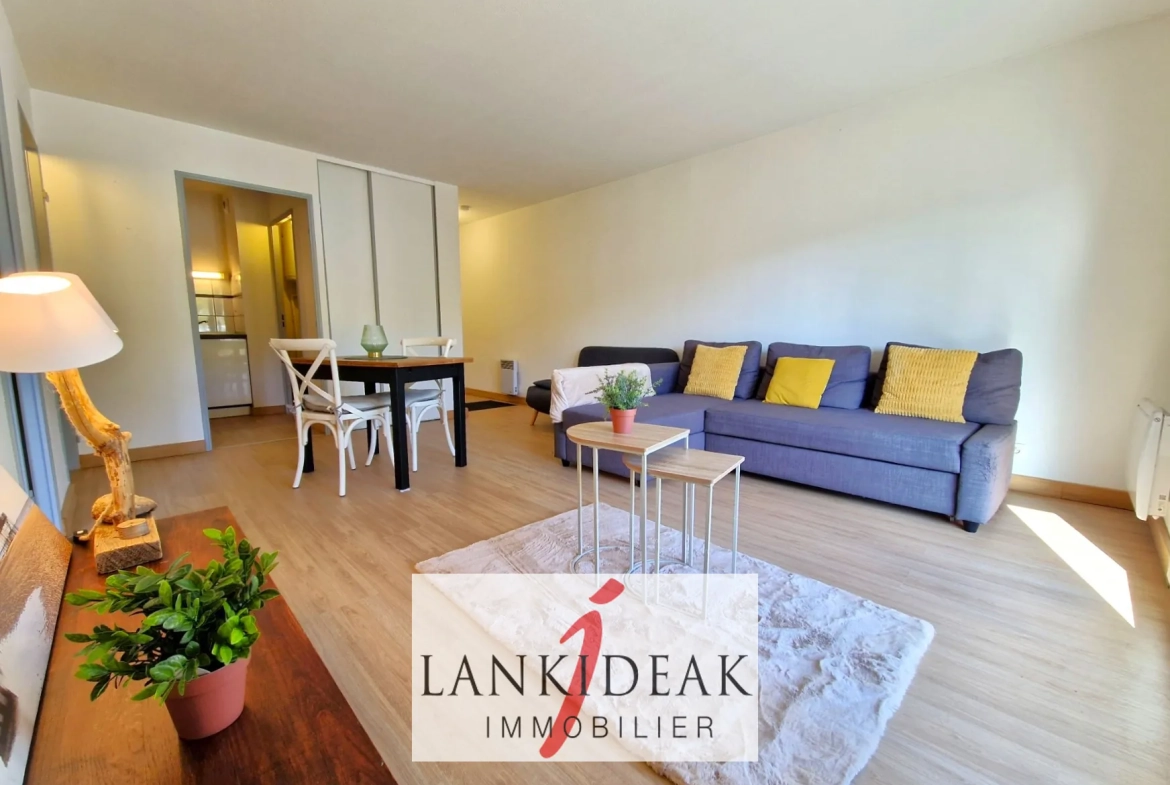 Vente Appartement T2 de 47 m² avec terrasse et parking à Cambo-les-Bains 