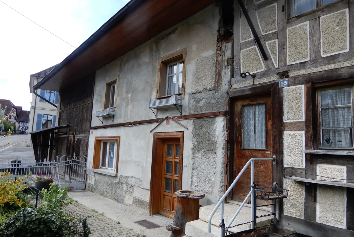 Charmante maison de village à rénover à Bouxwiller - 103 m² avec garage 