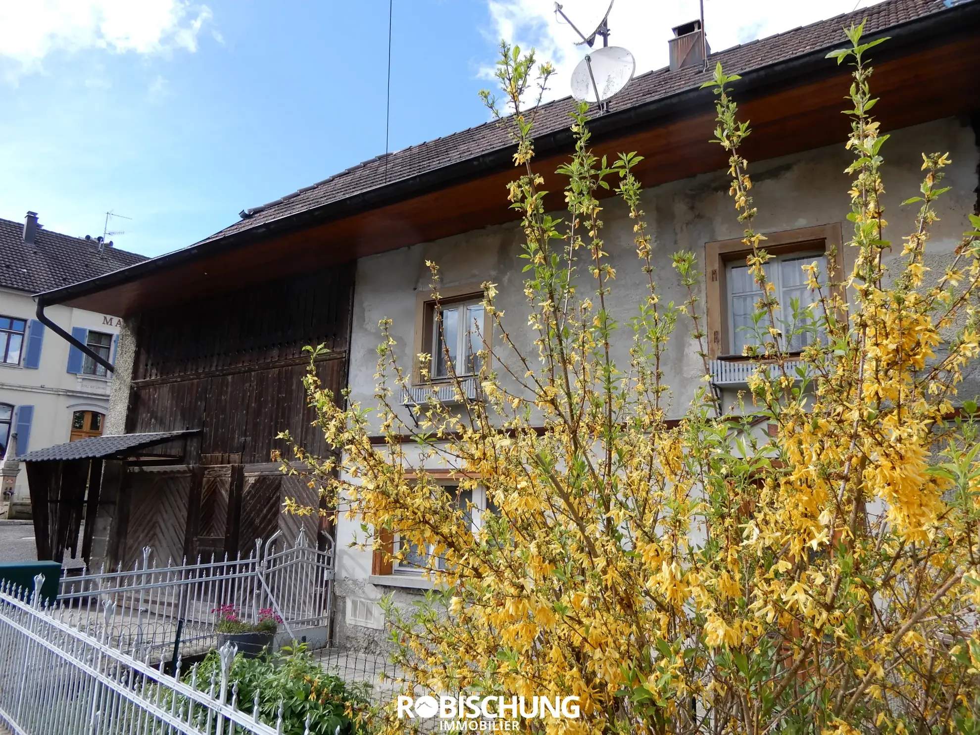 Charmante maison de village à rénover à Bouxwiller - 103 m² avec garage 