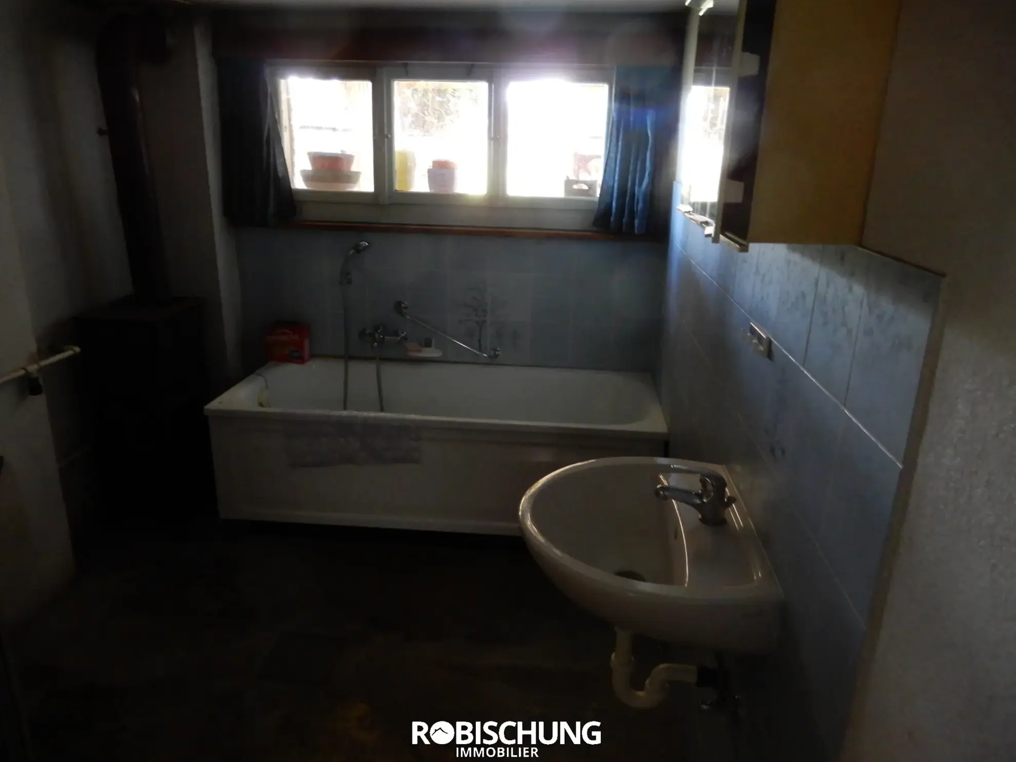 Charmante maison de village à rénover à Bouxwiller - 103 m² avec garage 