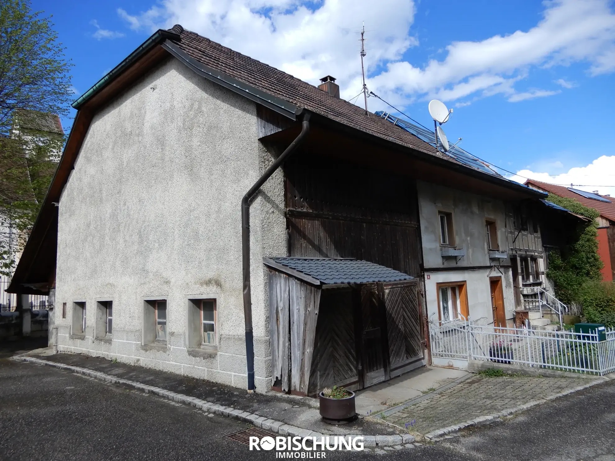 Charmante maison de village à rénover à Bouxwiller - 103 m² avec garage 