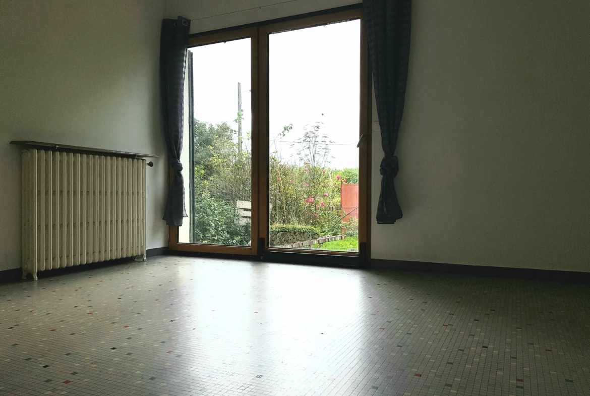 A vendre maison individuelle de 151 m² avec grand terrain à proximité de Nevers 