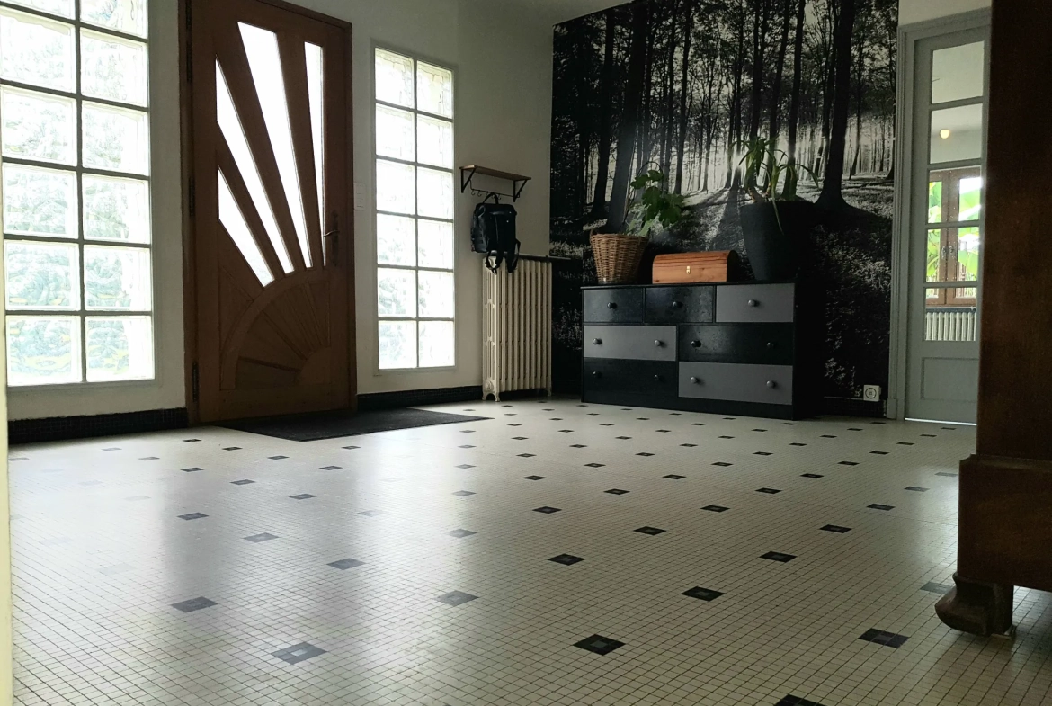 A vendre maison individuelle de 151 m² avec grand terrain à proximité de Nevers 